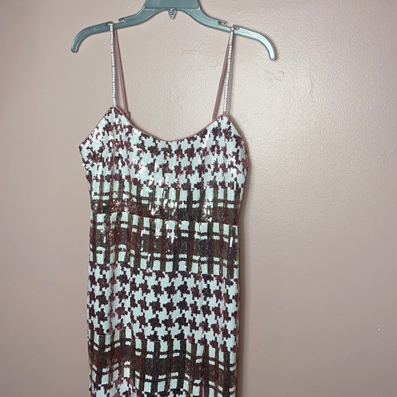 X by NBD Sequin Midi Dress M Pink and Ivory - Picture 2 of 6
